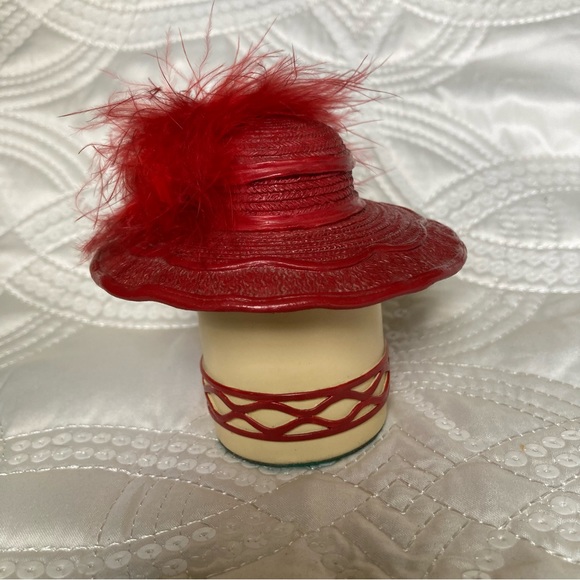 Vintage Sarna “Bedroom Eyes “ Hat Trinket Box - Picture 2 of 9